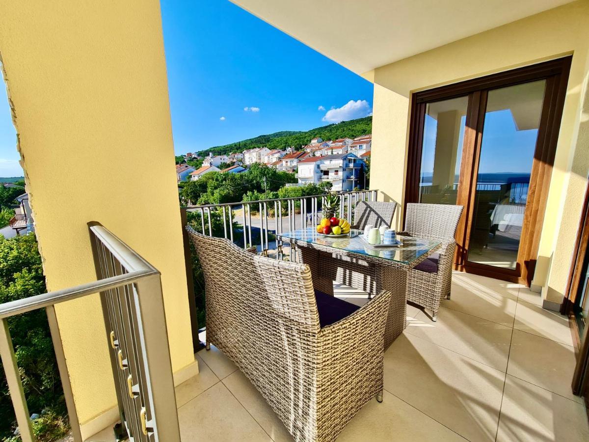 Apartments Sunflower Dramalj Ngoại thất bức ảnh